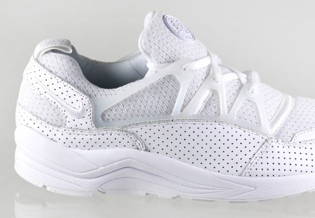 Another “All White” Option For The Nike Air Huarache Light