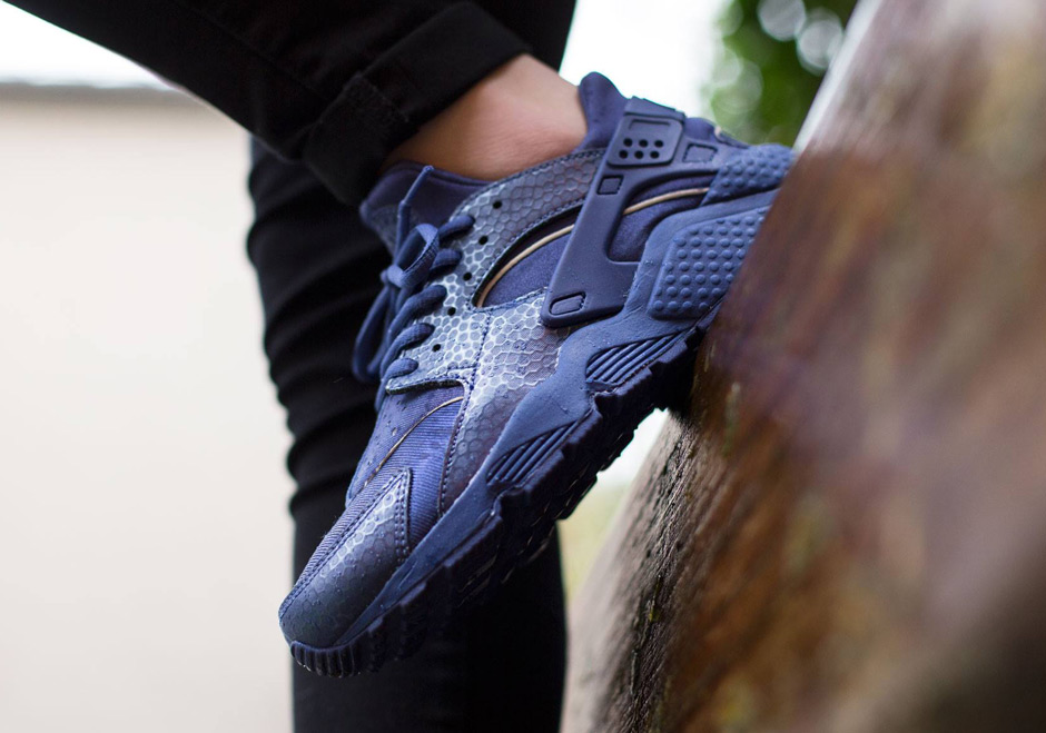 mens huaraches blue
