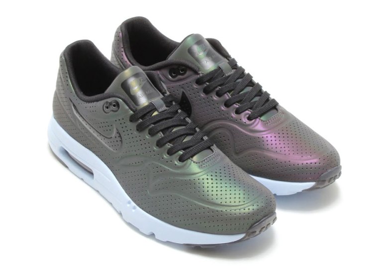 Nike Air Max 1 Ultra Moire “Iridescent”
