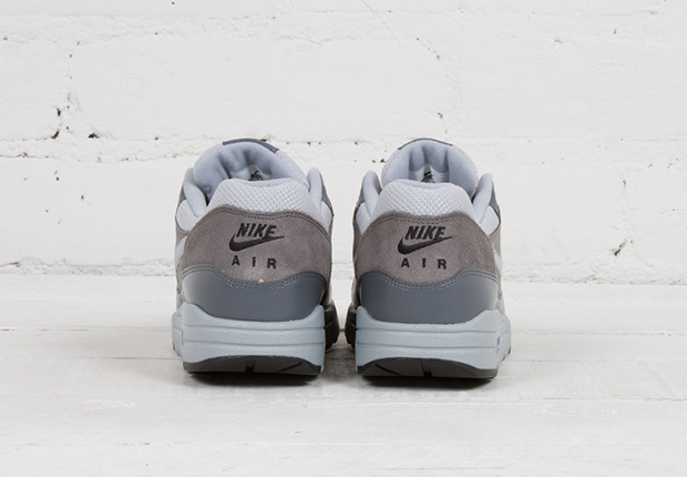 Nike Air Max 1 Wolf Grey Dark Grey 4