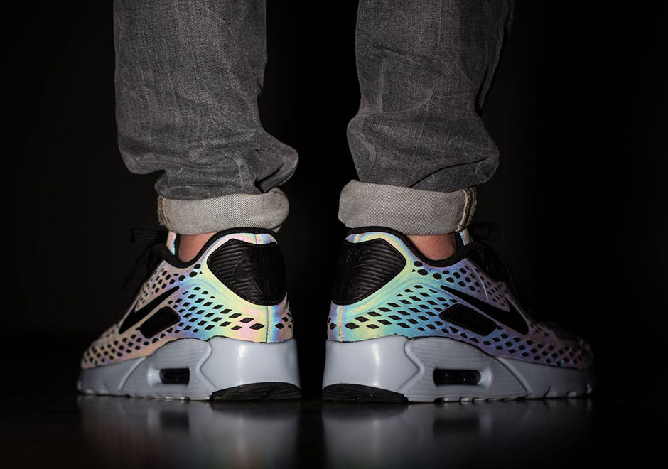 A Closer Look At The ColorChanging Nike Air Max Releases
