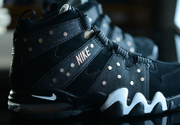 black barkley sneakers