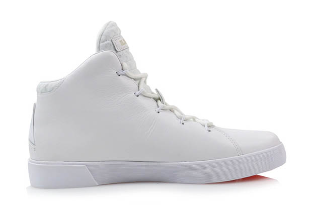 Nike Lebron 12 Nsw Lifestyle White Detailed Look 5