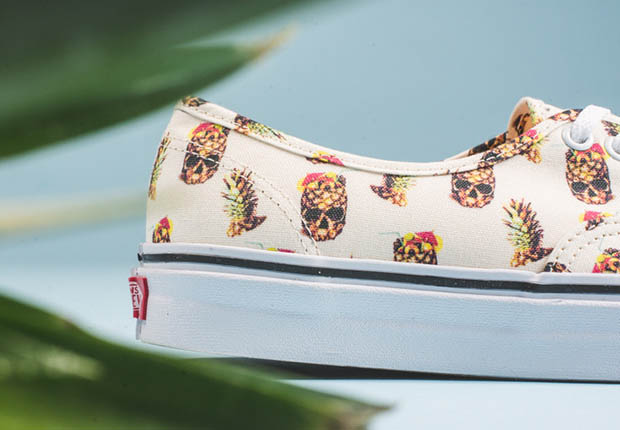Vans Authentic Drained And Confused Pineapple Skull 3