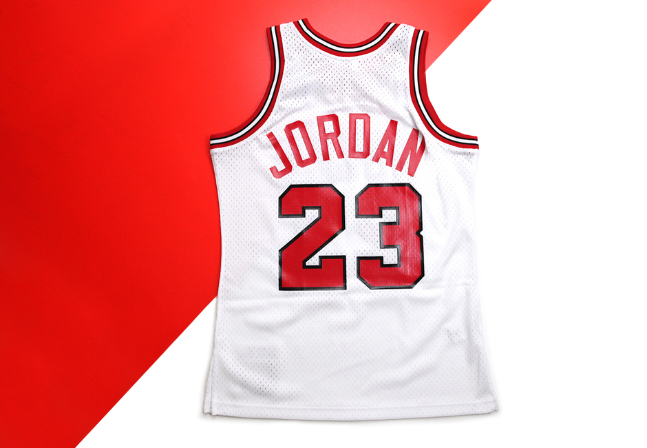 Michael Jordan Shrug Jersey Mitchell And Ness 5