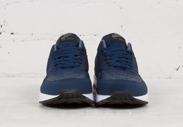Nike Air Max 1 Woven Midnight Navy Available 3
