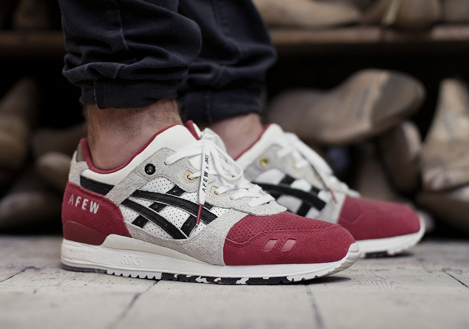 Dawn pay off dialect An On-Foot Look At The afew x Asics Gel Lyte III "Koi" - SneakerNews.com
