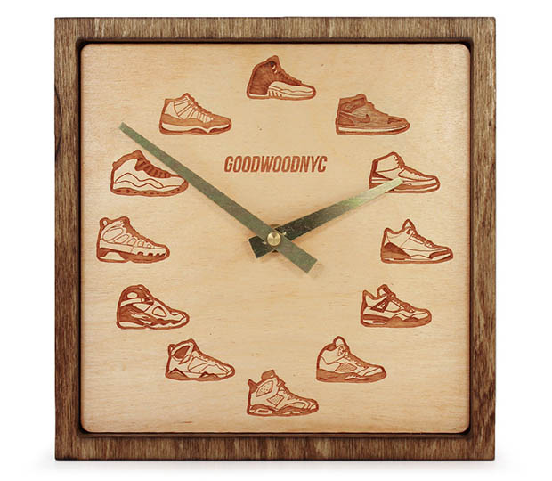 air jordan clock with mini shoes