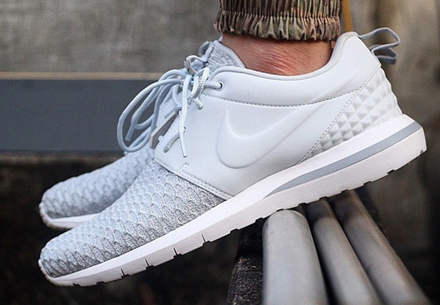 Nike Roshe Flyknits With VacTech Uppers