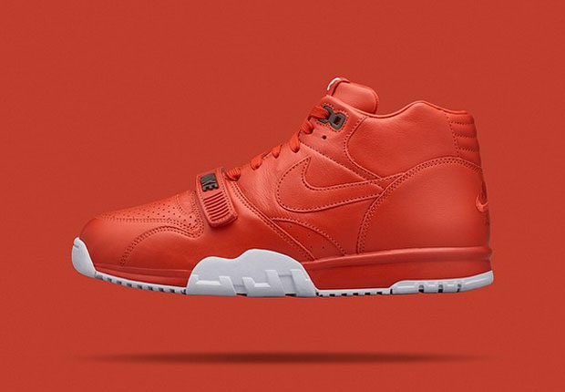 fragment design x NikeCourt Air Trainer 1 "French Open" Collection