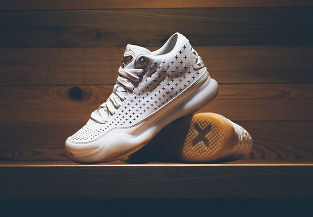 Kobe 10 Ext White Gum Release 5