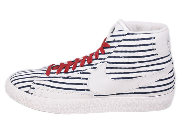 Nike Blazer Mid "Pinstripes"