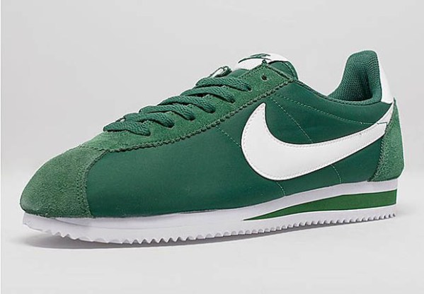 The Nike Cortez Returns In Classic Nylon Construction - SneakerNews.com