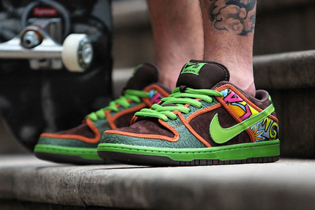 nike-dunk-low-pro-de-la-soul-arriving-may-01