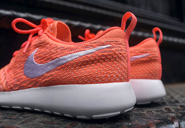 Nike Flyknit Roshe Run Hot Lava 5