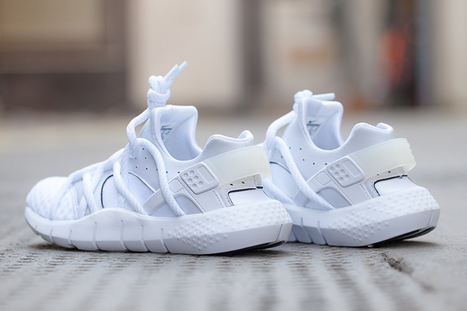 huarache nm white