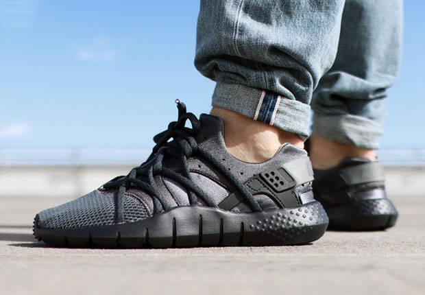 The Nike Huarache NM Is Releasing In Dark Grey - SneakerNews.com