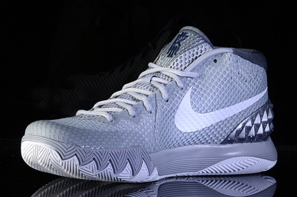 Nike Kyrie 1 