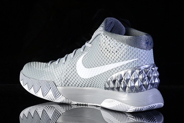 Nike Kyrie 1 Wolf Grey Release Reminder 05