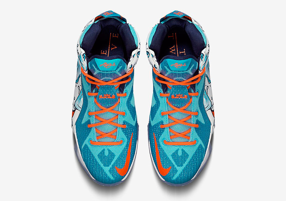 Lebron hot sale 12 water