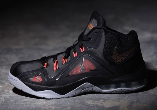 A New Nike LeBron Ambassador 7 For The Overseas Ballers