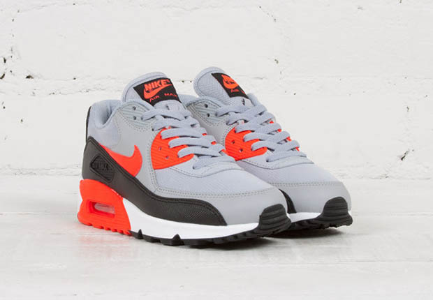 Nike Wmns Air Max 90 Wolf Grey Infrared 2