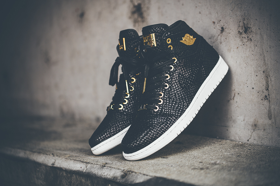 Pinnacle Jordans 24k Gold 8