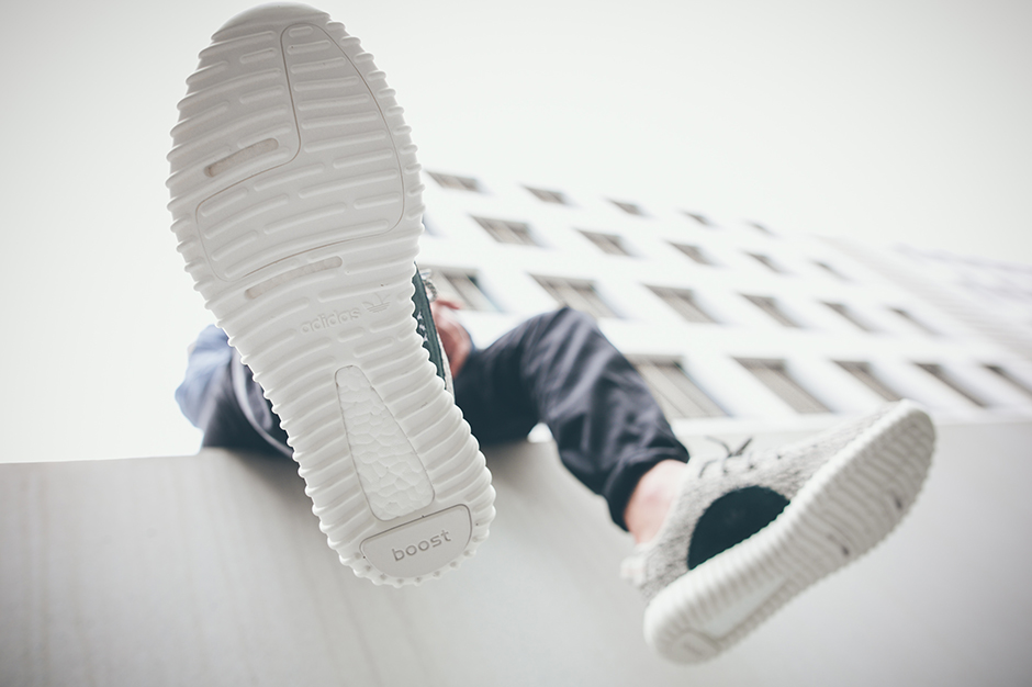 Adidas Yeezy 350 Boost Low On Feet Look 02