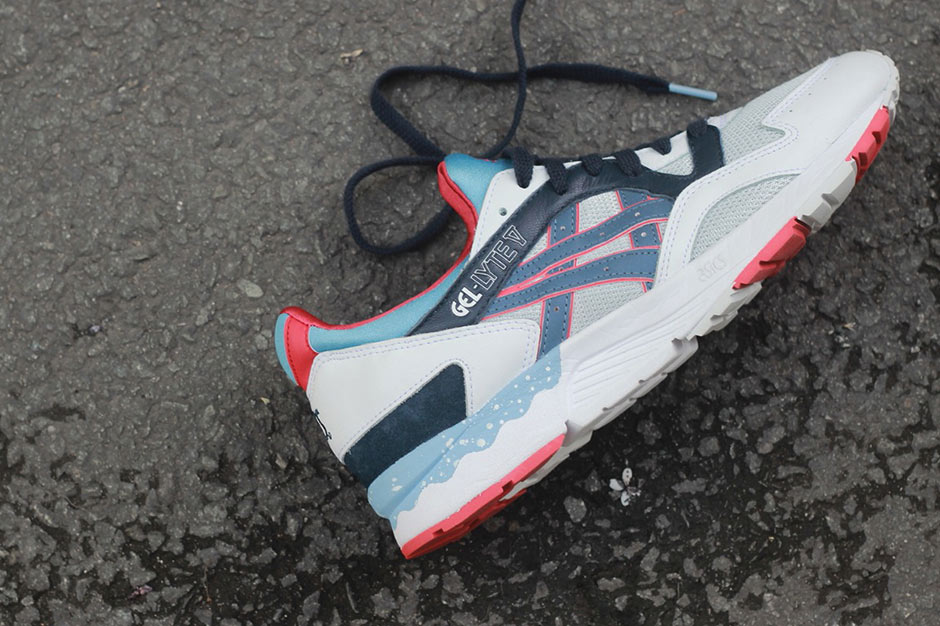 Asics gel lyte v red white on sale blue