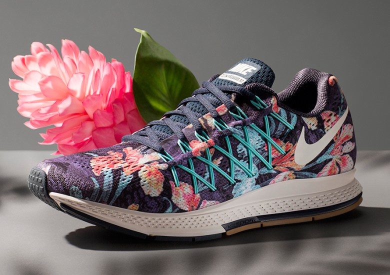 habla Corbata deletrear Nike Running Photosynthesis Floral Shoes | SneakerNews.com