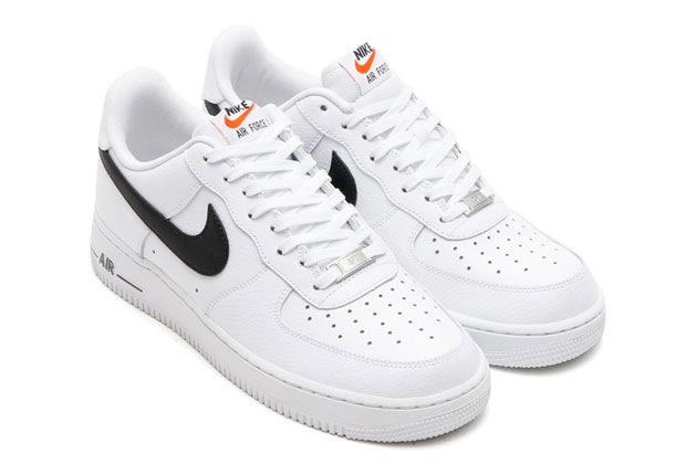 Nike Air Force 1s Look Fit For The Vintage Look