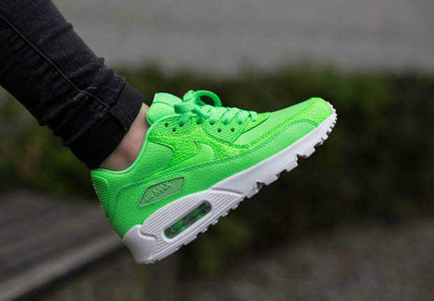 Voltage Green Shocks the Nike Air Max 90