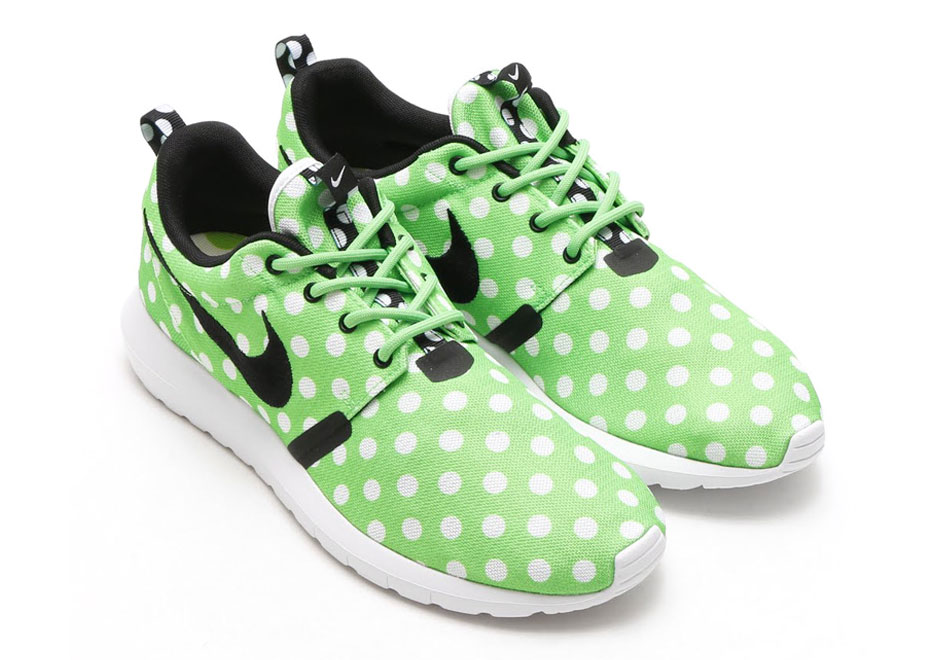 Nike Roshe Run Polka Dot Neon 1
