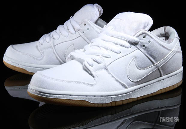 sb dunk low all white
