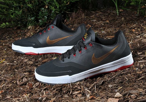 First Look At The Nike P-Rod Elite SneakerNews.com