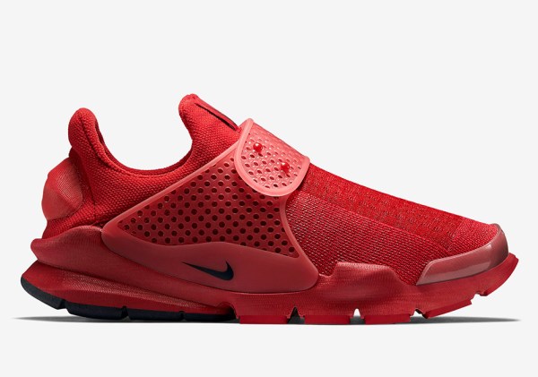 Official Images of the Nike Sock Dart 