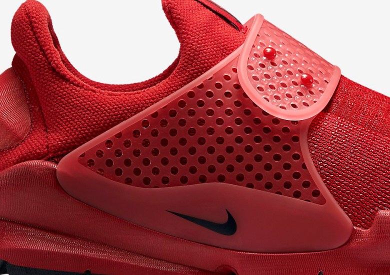 Official Images of the Nike Sock Dart “Sport Red”