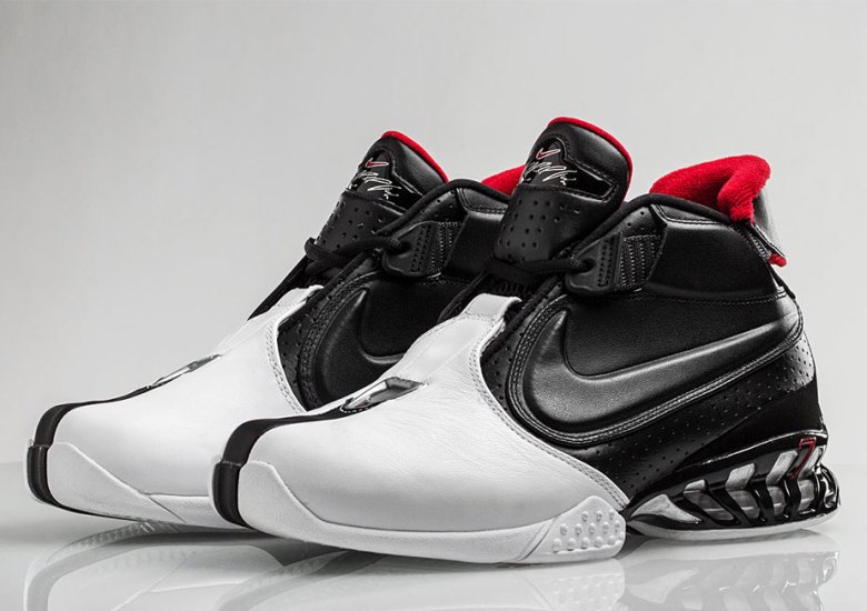 A Detailed Look At The Nike Zoom Vick 2 OG
