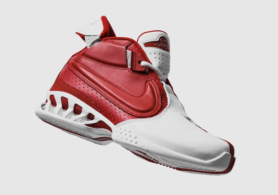 The Nike Zoom Vick 2 Returns In July - SneakerNews.com