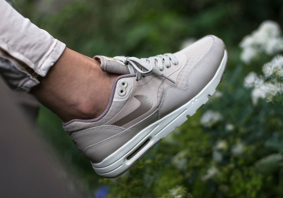 Casi muerto tuyo rastro The Nike Air Max 1 Continues To Evolve With The Ultra Essential -  SneakerNews.com
