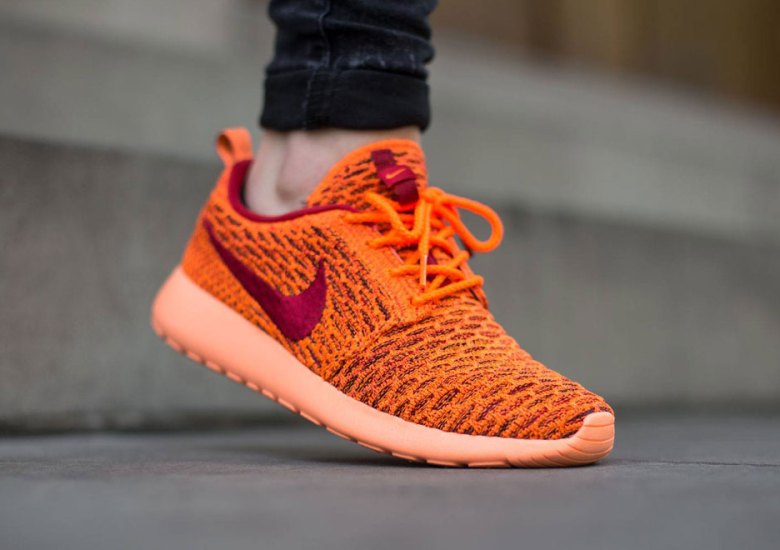 Nike Roshe Run Flyknit “Total Orange”