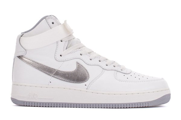 The Oldest Nike Air Force 1 Ever Is Back In Stores - SneakerNews.com