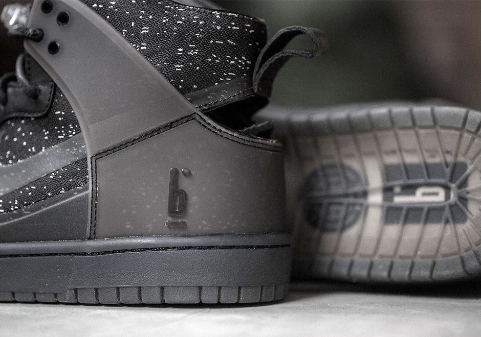 Pigalle Nike Dunk Lux Detailed Photos 4
