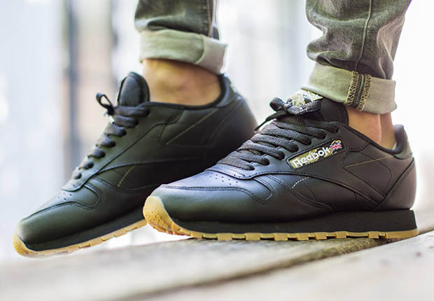 Reebok Classic Leather in Black/Gum With Tiger Camo