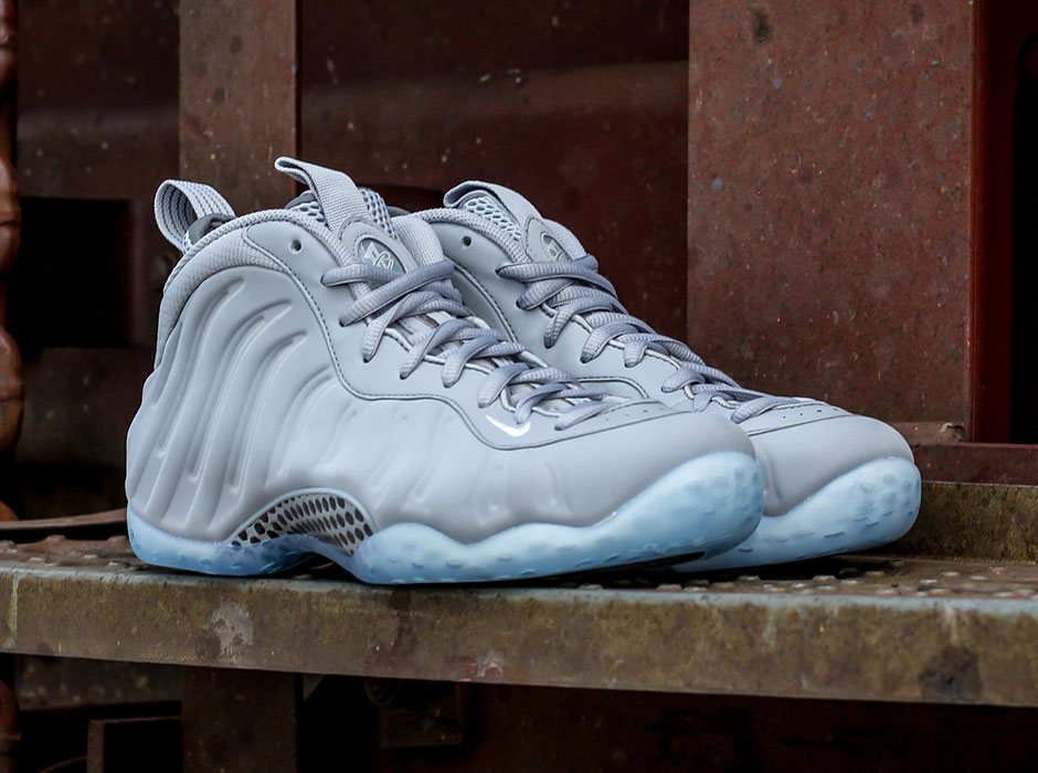 A Detailed Look at the Nike Air Foamposite One 