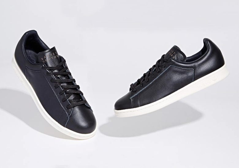 Te mejorarás Controversia Salto Barney's New York x adidas Stan Smith Is Back - SneakerNews.com