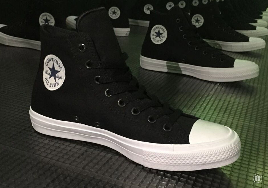 chuck taylor converse with lunarlon