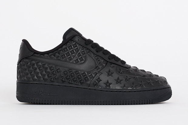 Star-Studded Nike Air Force 1 Low 
