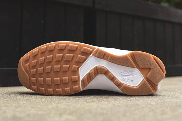 Nike Air Huarache Light Black Gum Available Again 06