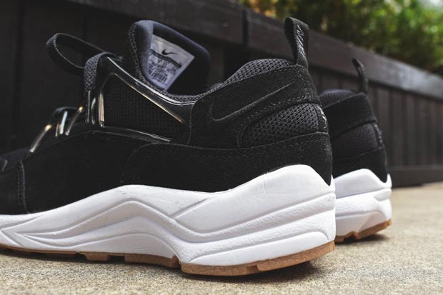 Nike Air Huarache Light Black Gum Available Again 07